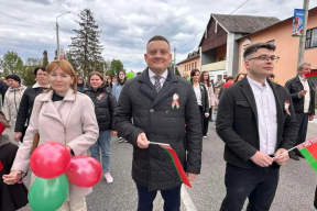 После смерти школьницы главврача больницы в Ельске перевели на другую должность. Это не выглядит как наказание