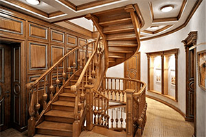 Настоящее украшение дома - деревянная лестница