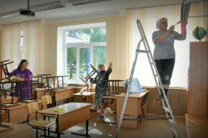 Беларусь берет у Всемирного банка 90 млн евро на ремонт 220 школ. Родителям можно больше не сдавать?
