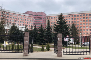 Минск: «У сестры и ее коллег выявили коронавирус. Это врачи и медсестры»