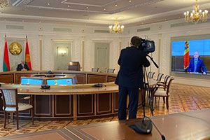 Фотофакт. Лукашенко и социальная дистанция с другим президентом