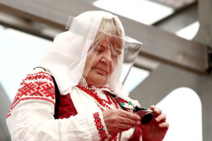 Белорусский национальный костюм эпохи COVID-19