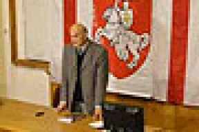 Зенон Позняк презентовал две новые книги (фото)