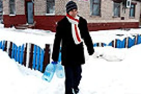 На родине Дзержинского сидят без воды и тепла, но жаловаться боятся