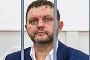 «Белых виноват, прежде всего, в том, что стал путинским губернатором»