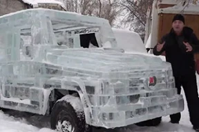 Создатель «жопотанка» сотворил Gelandewagen изо льда. Видеофакт