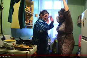 Питерские пенсионерки поддержали ульяновских курсантов (внимание, 65+)