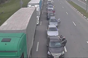 На выезде из Беларуси собрались более двух тысяч фур
