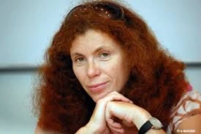 Латынина: «Меры, которые в другой стране воспринимаются как нормальные, в России — в качестве идиотизма»