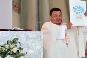 Зь Віцебску выслалі ксяндза-паляка. Вернікі патрабуюць яго вярнуць