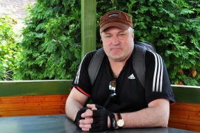 Мае праблемы з вачыма, разьбіраецца з падатковай. Праваабаронца Судаленка сустрэўся ў СІЗА з жонкай