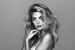 Імя: Мэган Вiльямс  Паходжанне: Брытанiя  Род заняткаў: Fashion-мадэль  Асаблівыя прыкметы: Сёрфер. Сяброўка таксы.