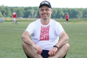 «Кому вы верите? У вас нет знакомых в здравоохранении?»