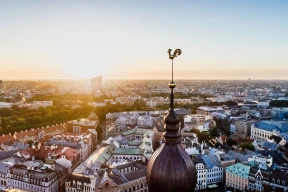 Обязательная программа. Жители Латвии переходят на удаленный формат работы