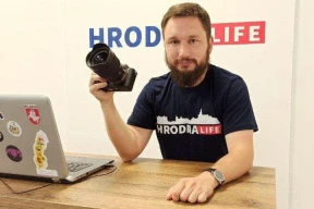 Галоўны рэдактар Hrodna.life на свабодзе пасля затрымання i агляду. Увечары сiлавiкi прыйшлі да рэдактара спецпраектаў