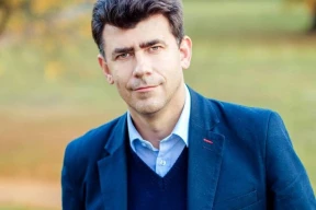 Усов: «Зеленскому срочно нужно обратиться к российским военнослужащим, чтобы они спасли свою страну и мир от безумца»