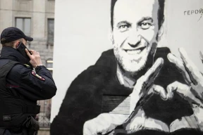 «Там всегда гудящий гнус»