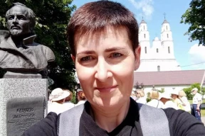 Конвейер репрессий. Витебскую журналистку отправили на сутки за аватарку с БЧБ-флагом. Нине Багинской запретили выезжать из Беларуси и посещать казино. В Бресте задержан музыкант Сергей Никитюк. Латыпова хотят перевести в тюрьму