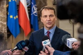 Сікорскі: «У Беларусі ў прапорцыі да колькасці насельніцтва больш палітычных зняволеных, чым у Польшчы ў часы ваеннага стану»