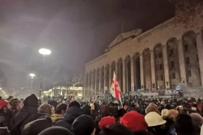 «Число демонстрантов в Грузии хоть и велико, не может преодолеть критическую отметку, чтобы повлиять на действия власти»